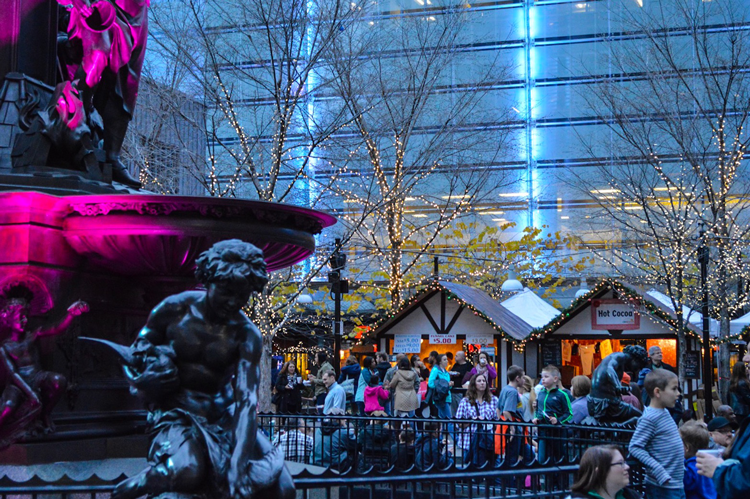 Cincinnati Holiday Guide